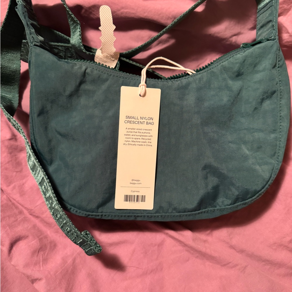 CYPRESS BAGGU small crescent NWT